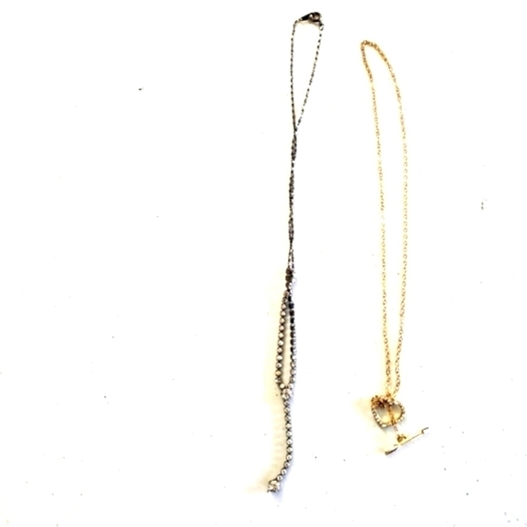 Lot of Three Necklaces, One Choker and 2 Bracelets Costume Jewelry Goth - Picture 7 of 8